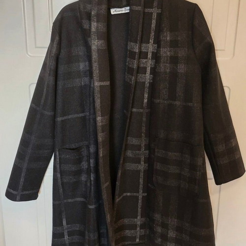 Morena Spain women's coat used, black and gray