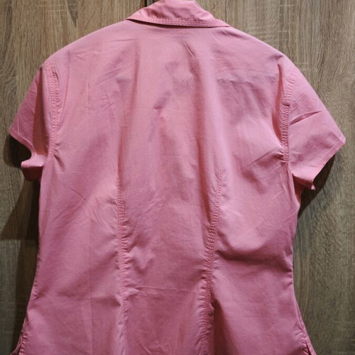 No Boundaries women's shirt pink like new, size L