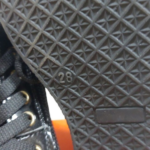 Children's shoes like new, three pairs