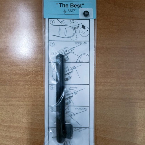 Hook tying mechanism for small hooks new