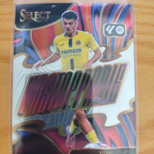 Panini Select La Liga Unstoppable 2 Cards like new