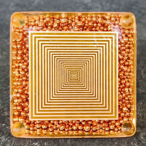 Pyramidal Golden Copper orgonite like new with 5 gold-plated MWO antennas