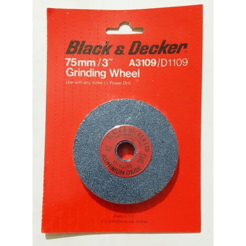 Μεγάλη βαλίτσα Black and Decker με τρυπάνι και πολλά παρελκόμενα, καινούργιο
