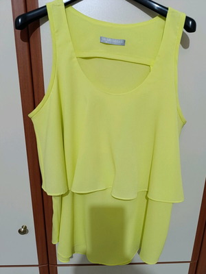 Billy Sabbado yellow viscose blouse like new, size M