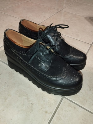 Dexim μαύρα παπούτσια Oxford νούμερο 39 με chunky σόλα
