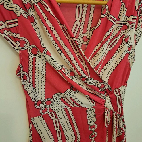 Sweet Miss wrap dress pink like new, elastic size M