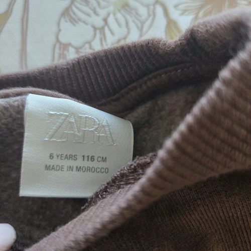 Zara sweatshirt used, size 116 cm, brown, age 6
