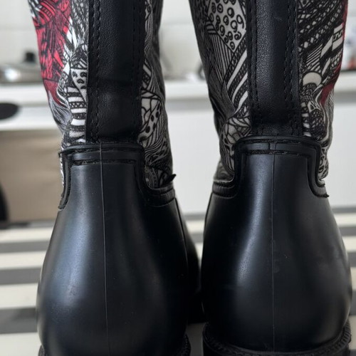 Rubber and Neoprene Boots like new, black, sizes 39-40