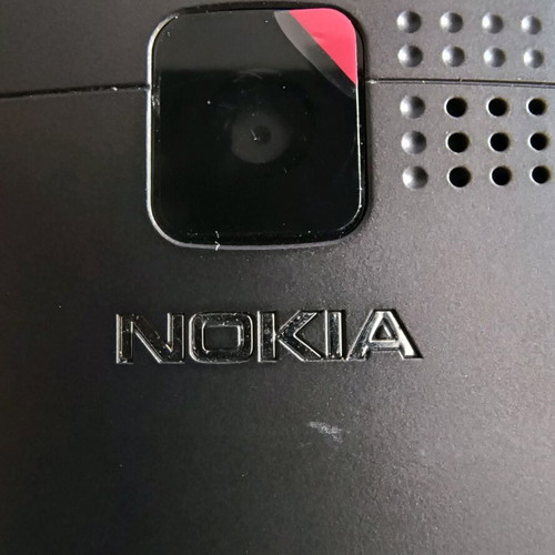 Nokia X2-01 phone like new with QWERTY keyboard