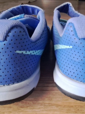 Παιδικά παπούτσια Nike αθλητικά No.31 σαν καινούργιο, άσπρο και μωβ