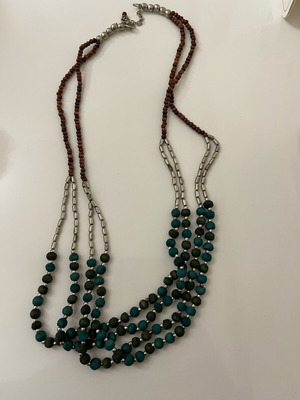Necklace like new