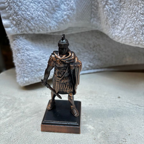 Miniature pencil sharpener like new