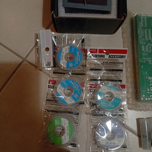Electronics repair and BGA rework soldering kit like new, NOS components