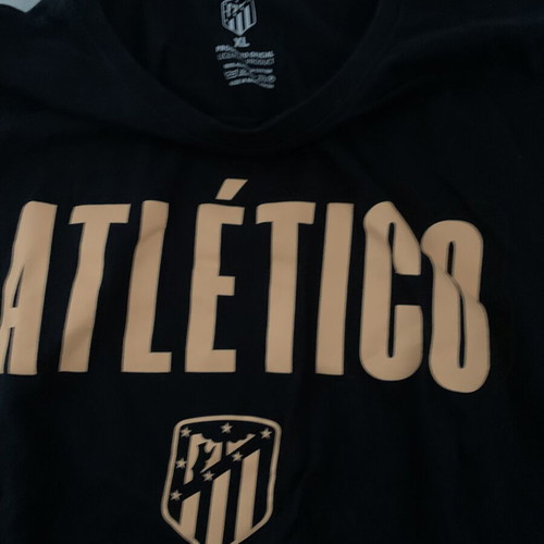 Atletico T-shirts XL official and Nike kids, silicone bracelet set like new
