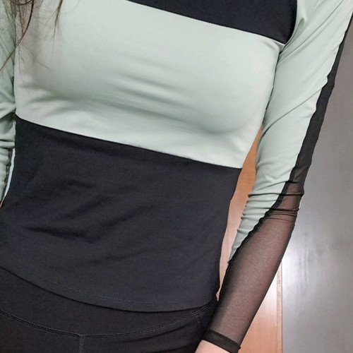 Athletic top black and mint green mock neck like new