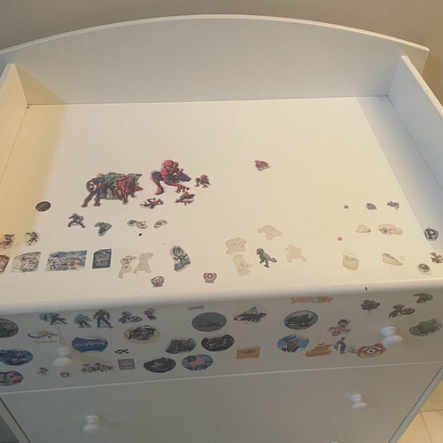 Casababy baby changing dresser like new white with 3 large drawers