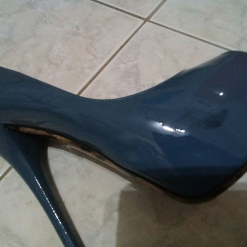 Dolce & Gabbana leather peep-toe pumps size 38½ like new, blue