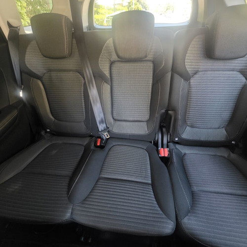 Renault Grand Scenic 2017 1.5 dCi 130hp Automatic 7-Seater SUV like new, silver