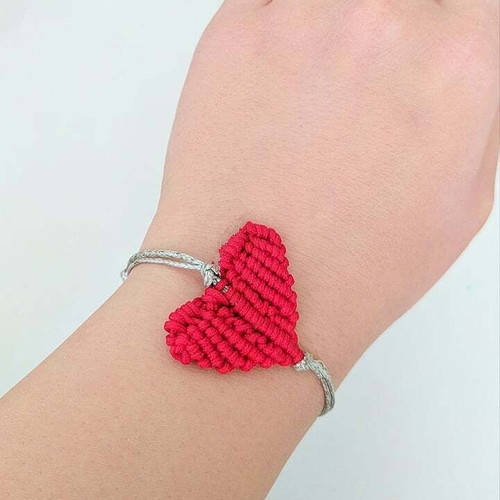 Valentine's Day gift handmade macrame bracelet red heart