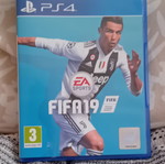 FIFA 19 PS4 slightly used