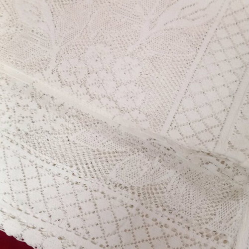 Tablecloth new large with nice design 2.30x1.70