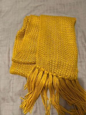 Long mustard scarf like new