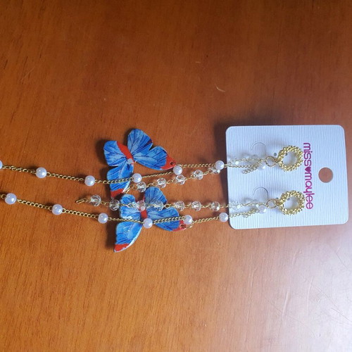 Long earrings new with blue butterfly and gold details