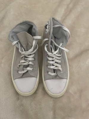 converse παπούτσια 37