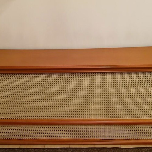 Wooden radiator cover used, suitable for heater