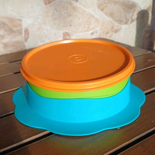 Tupperware kids set new with plate and 2 bowls 200ml