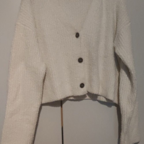 Knitted cardigan Bershka white size L used
