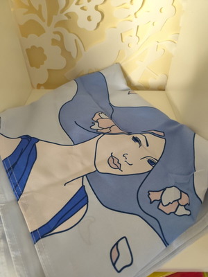 Tupperware tablecloth new