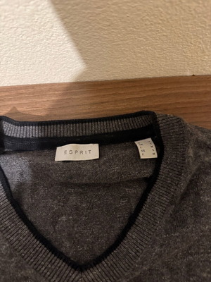 Esprit γκρι πλεκτή μπλούζα V-neck ανδρική Small