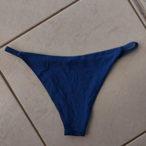 Shein women's bikini bottom like new, blue, size M