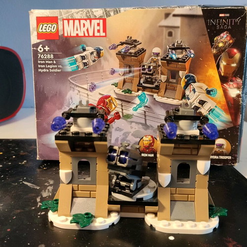 Lego Marvel set 76288 Iron Man & Iron Legion vs Hydra Soldier like new