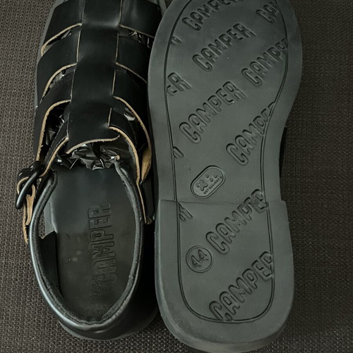 Camper Don leather sandals men's size 44 like new, black