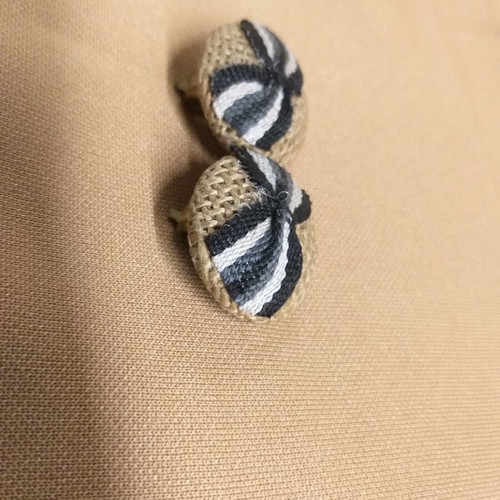Earrings with natural linen used, clip-on in earthy colors