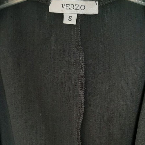 Verzo 3/4 black cardigan like new