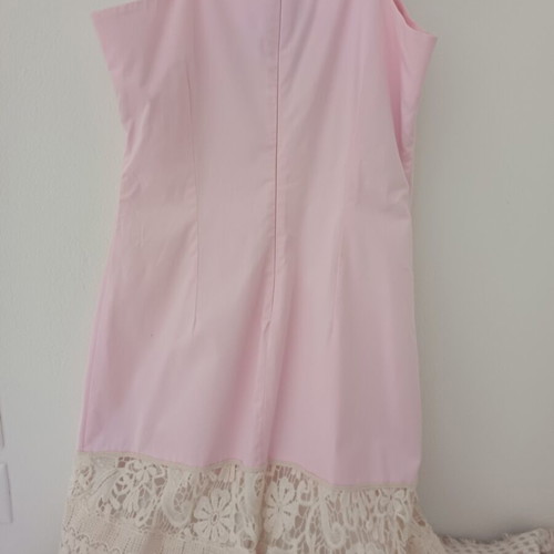 Innocent pink poplin dress lightly used, lined with knitted and tulle finish