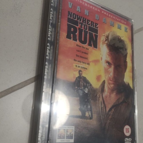 Nowhere to Run DVD used, foreign cinema with Greek subtitles