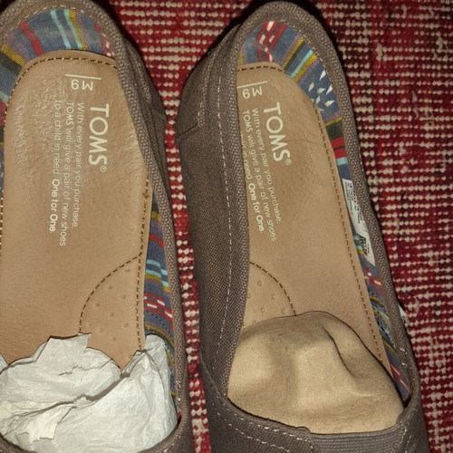 Toms shoes used, gray, size 42, casual