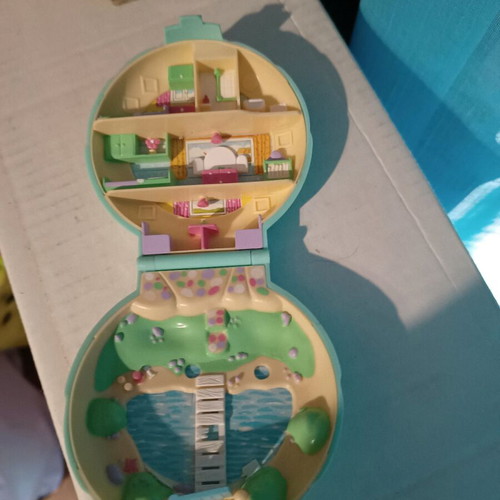 Polly Pocket used, without figures
