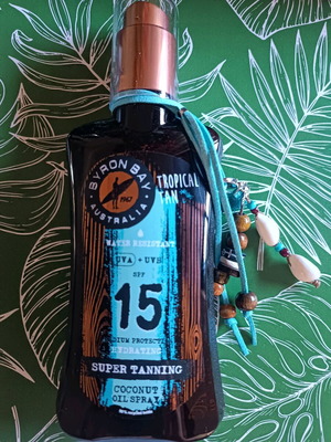 Byron Bay Super Tanning Oil SPF 15 καινούργιο