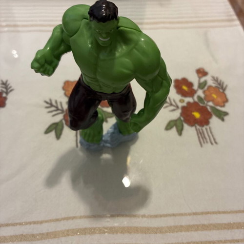 Hulk miniature used decorative figure with base 12-13cm