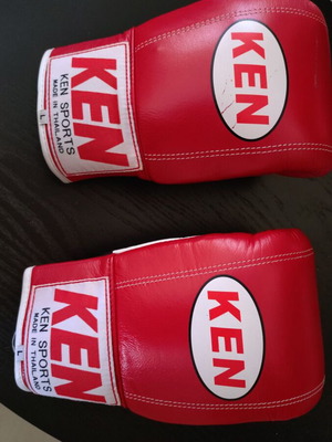 Γάντια πυγμαχίας Ken μεταχειρισμένα, ελαφριά, κόκκινα