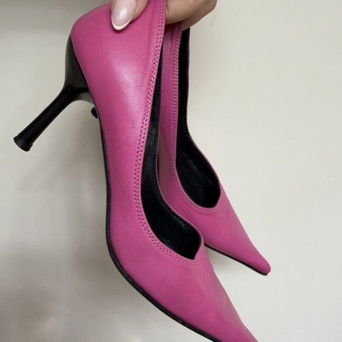 Leather women's pumps size 36 fuchsia like new, medium heel