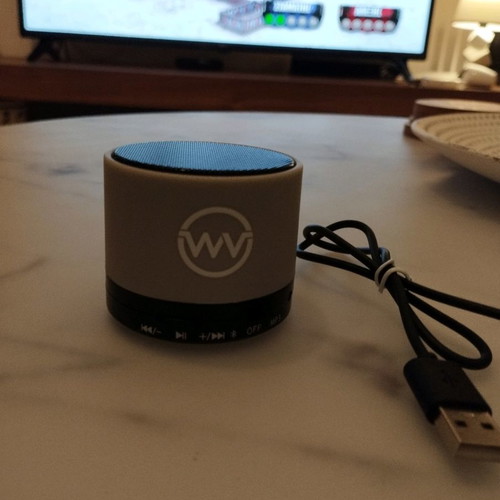 Bluetooth mini portable speaker new with charging cable