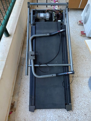 Treadmill used for parts or repair