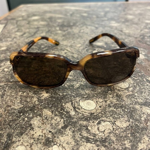 Nina Ricci women's sunglasses, black and brown