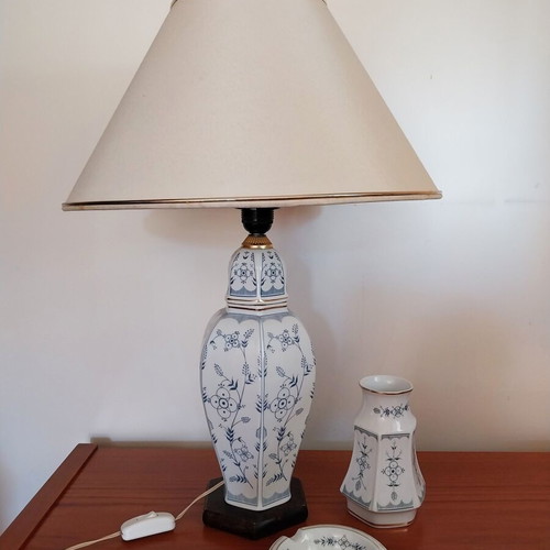 Limoges porcelain table lamp set with vase and ashtray like new